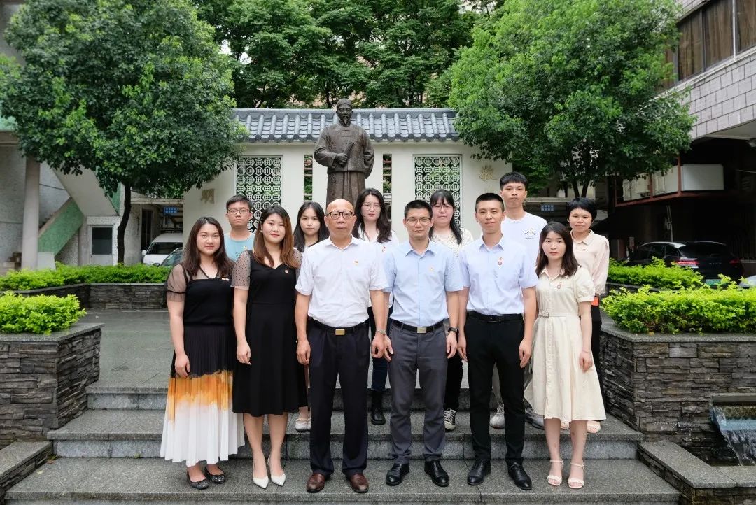 促交流 共生长——广药集团团委携征途国际官网团委赴敬修堂开展团务交流学习